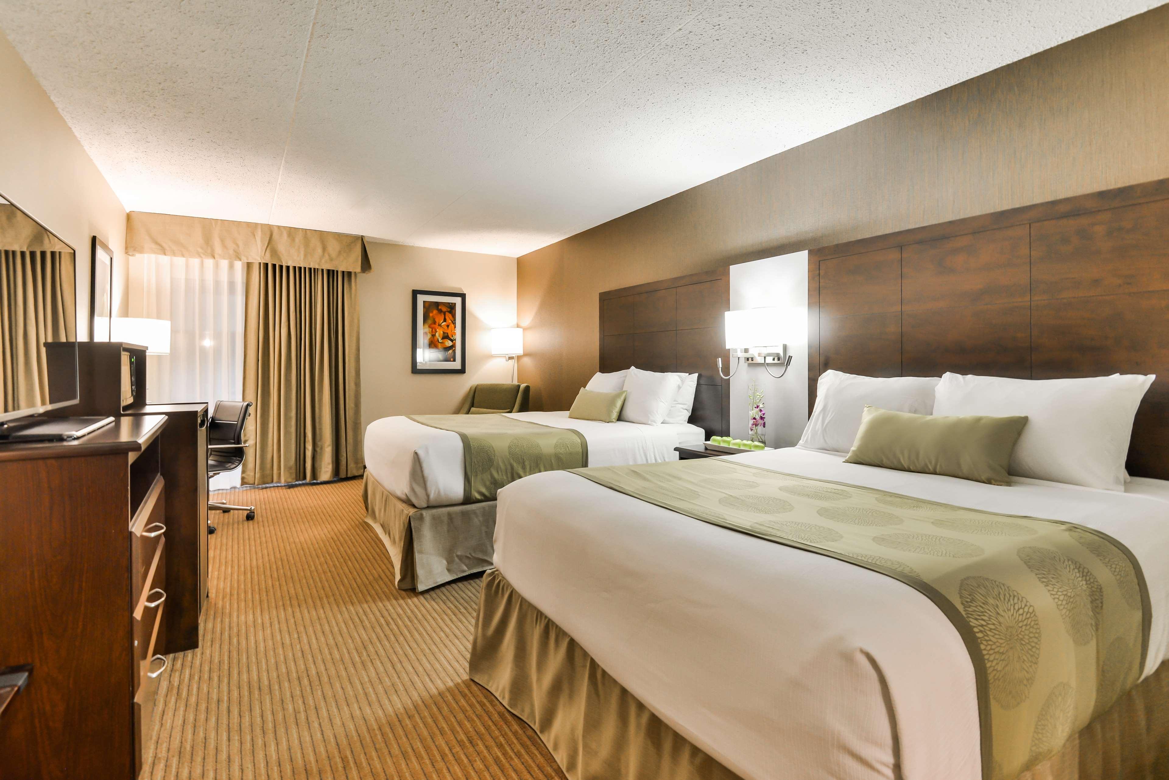 Best Western Plus Leamington Hotel & Conference Centre Exterior photo