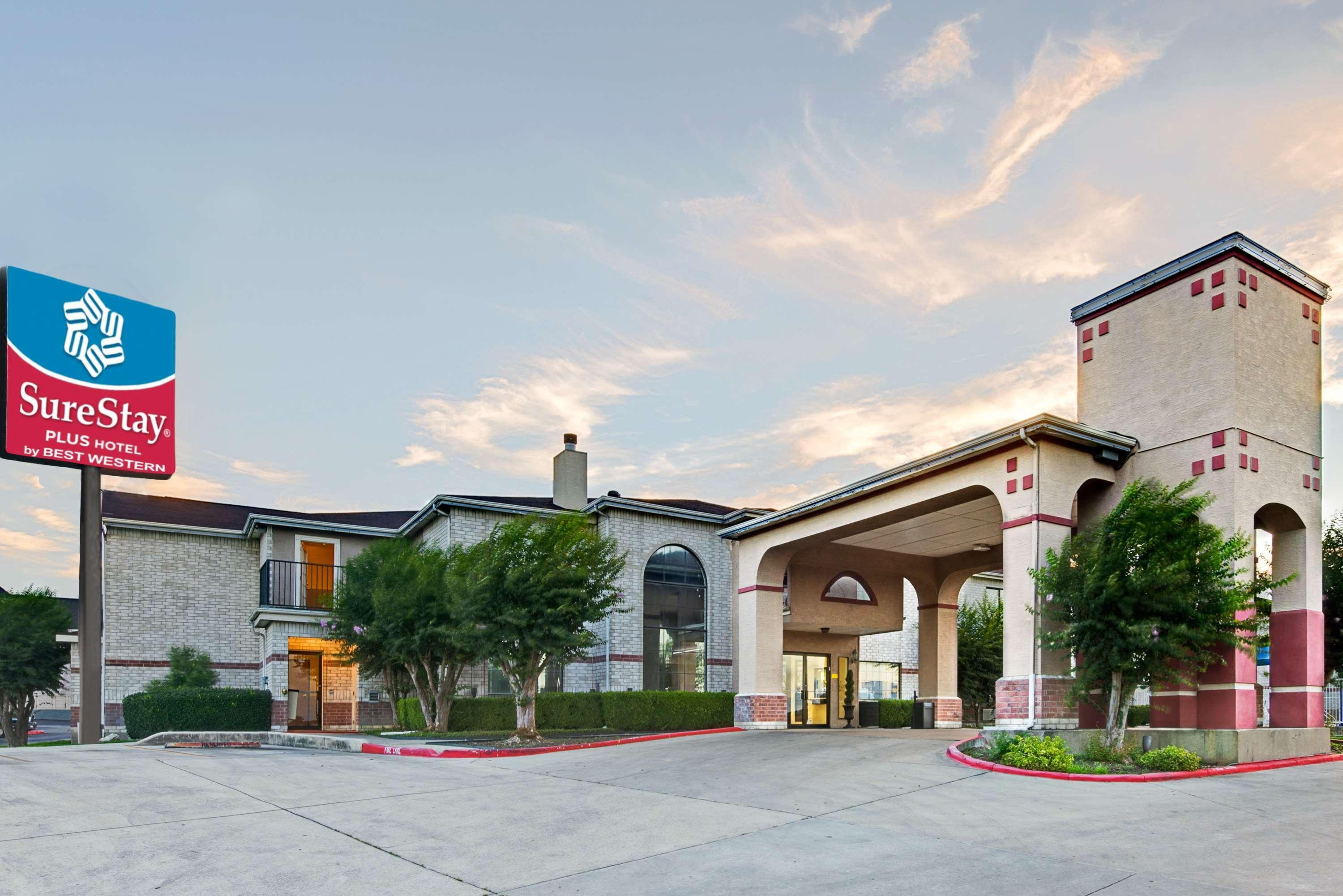 Best Western Plus Leamington Hotel & Conference Centre Exterior photo