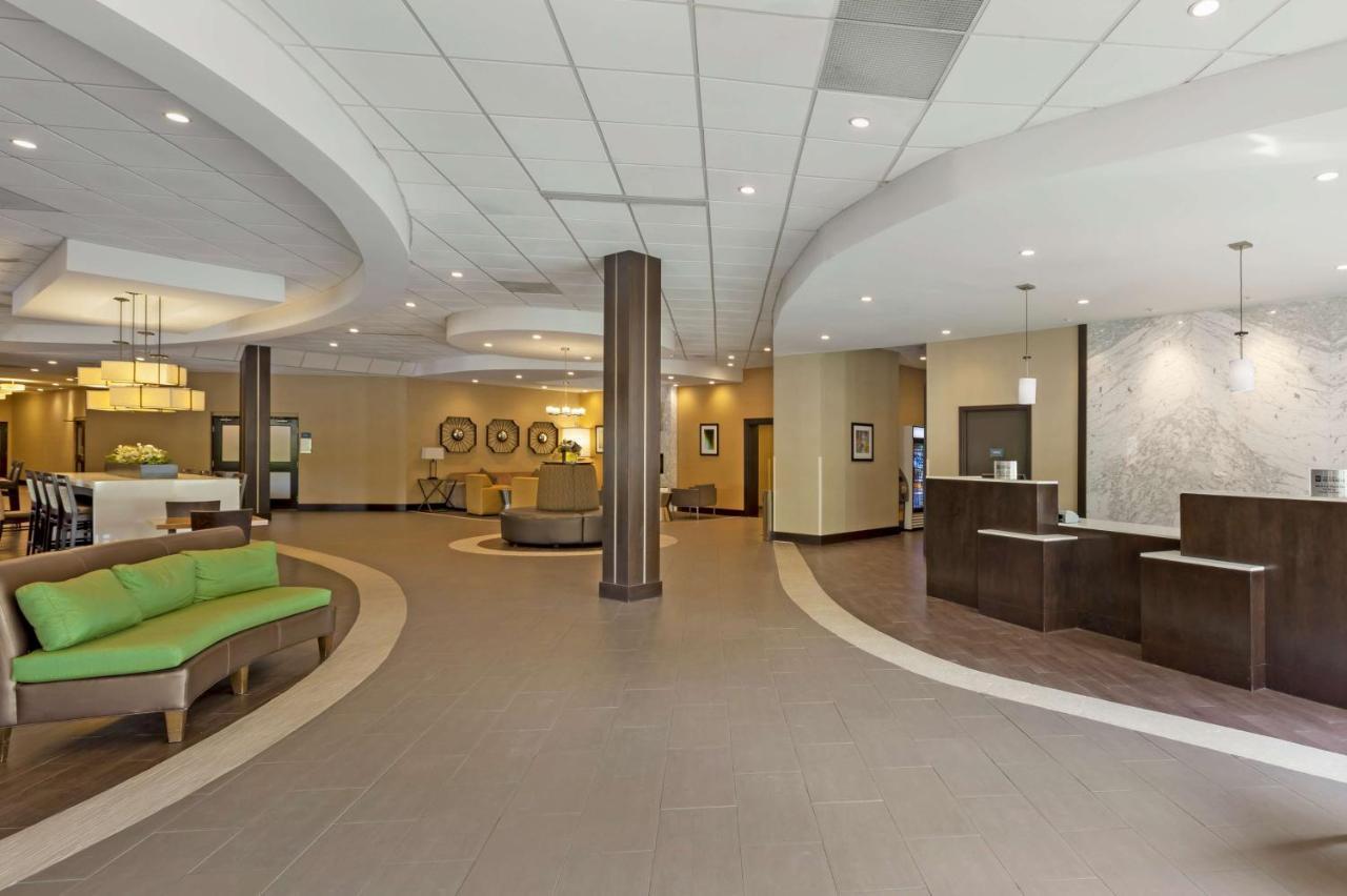 Best Western Plus Leamington Hotel & Conference Centre Exterior photo